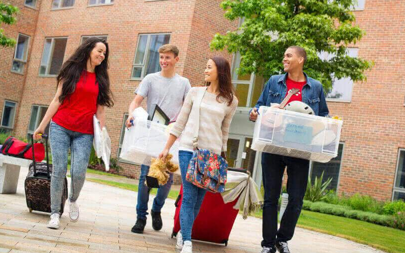 Logement étudiant et bourses